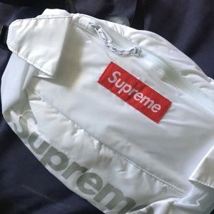 NWT Supreme Cordura Waist Bag White